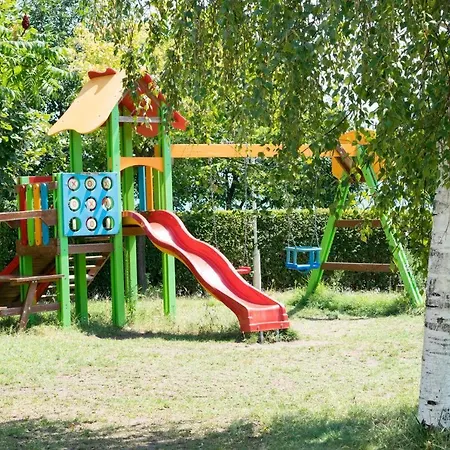 Sineva Park 圣弗拉斯