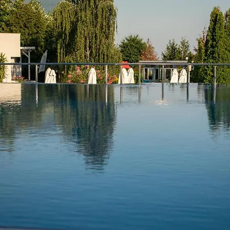 Sineva Park Свети-Влас