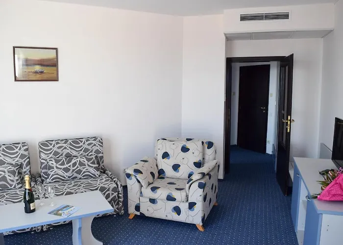 Sineva Park Отель 4*