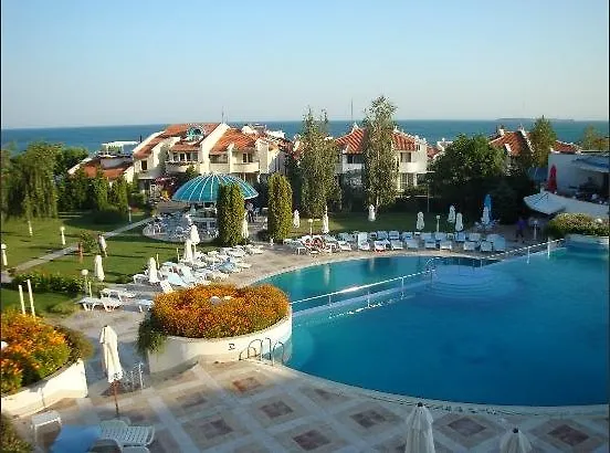 Отель Sineva Park 4*