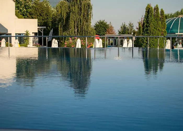 Sineva Park Свети-Влас