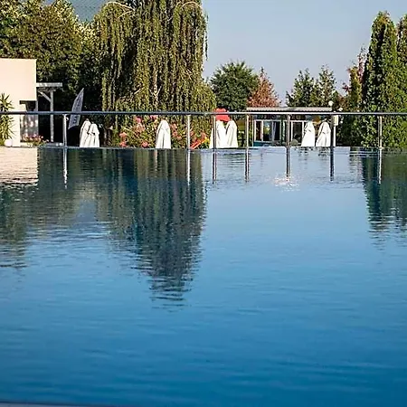 Sineva Park